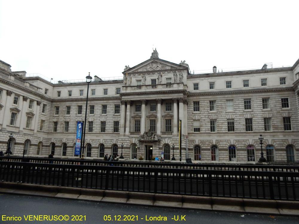 325 - Londra